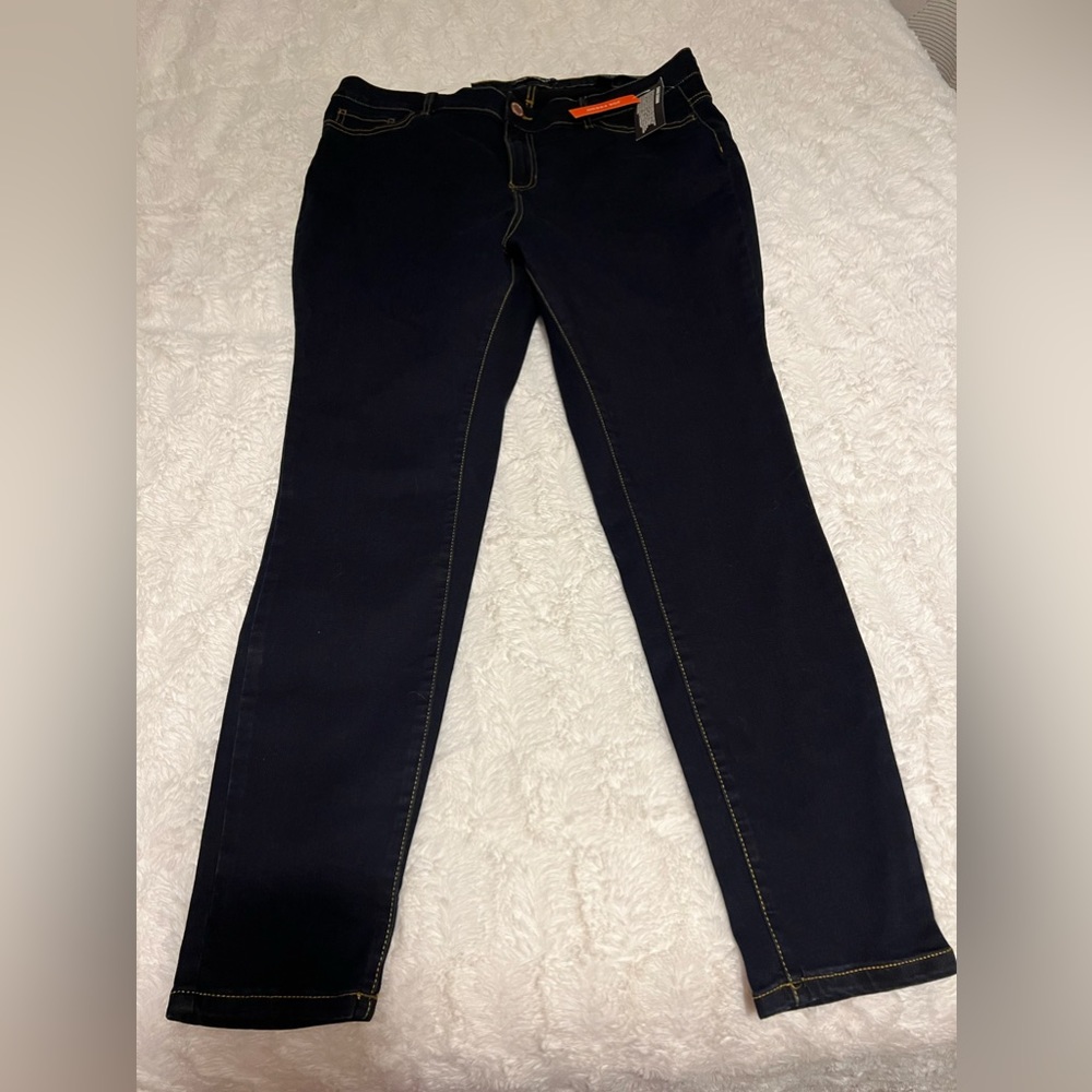 Women's Dark Blue Jeans